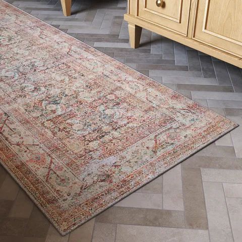 Georgette 8'6" x 11'6" Rug in Sand / Peach