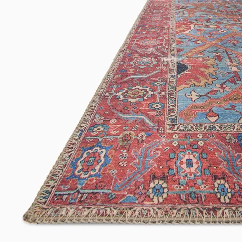 Pascal 5'0" x 7'6" Rug in Rouge / Lake