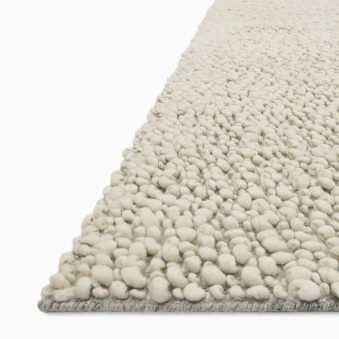 Leticia 2'0" x 3'0" Rug in Cream