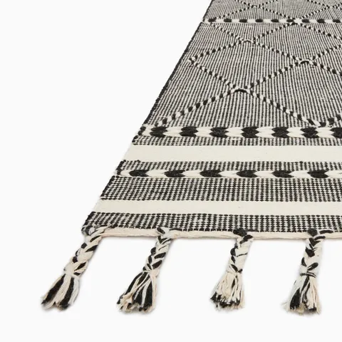 Lafferty 2'3" x 3'9" Rug in Midnight