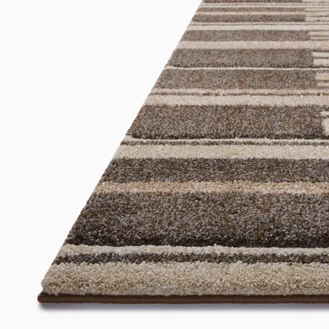 Broderick 2'7" x 8'0" Rug in Coffee / Bronze