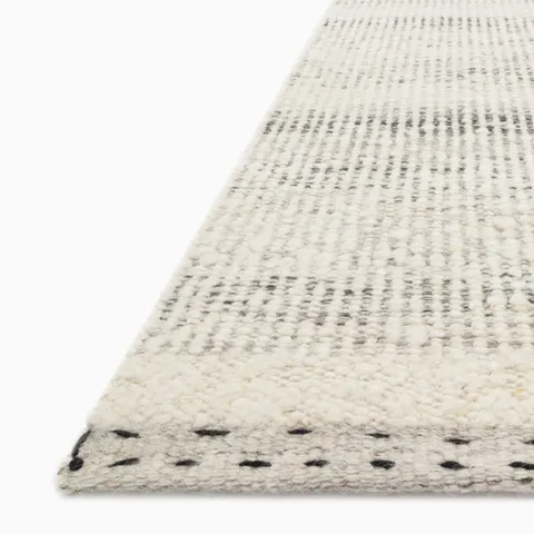 Everson 3'6" x 5'6" Rug in Pearl
