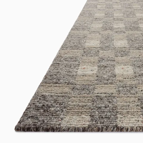 Davies 2'6" x 8'6" Rug in Ash / Sand