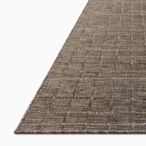 Hemlocke 7'10" x 10' Indoor/Outdoor Rug in Natural / Bark