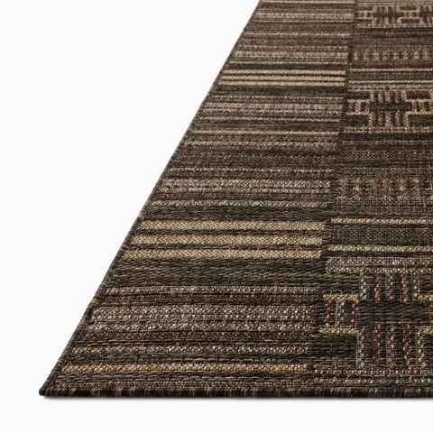 Hemlocke 9'2" x 13' Indoor/Outdoor Rug in Spice / Tobacco