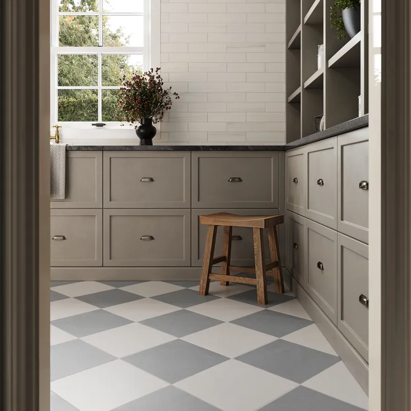 edwardmartin-inst-10892-palmer-grey-12x12-matte-0002_4c6da31a-a744-4c9a-901b-3176d14cad2e.jpg