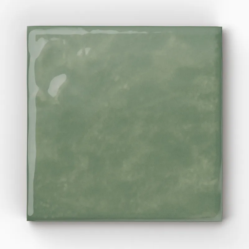 em_12171_mila_jade_4_g_0001.jpg