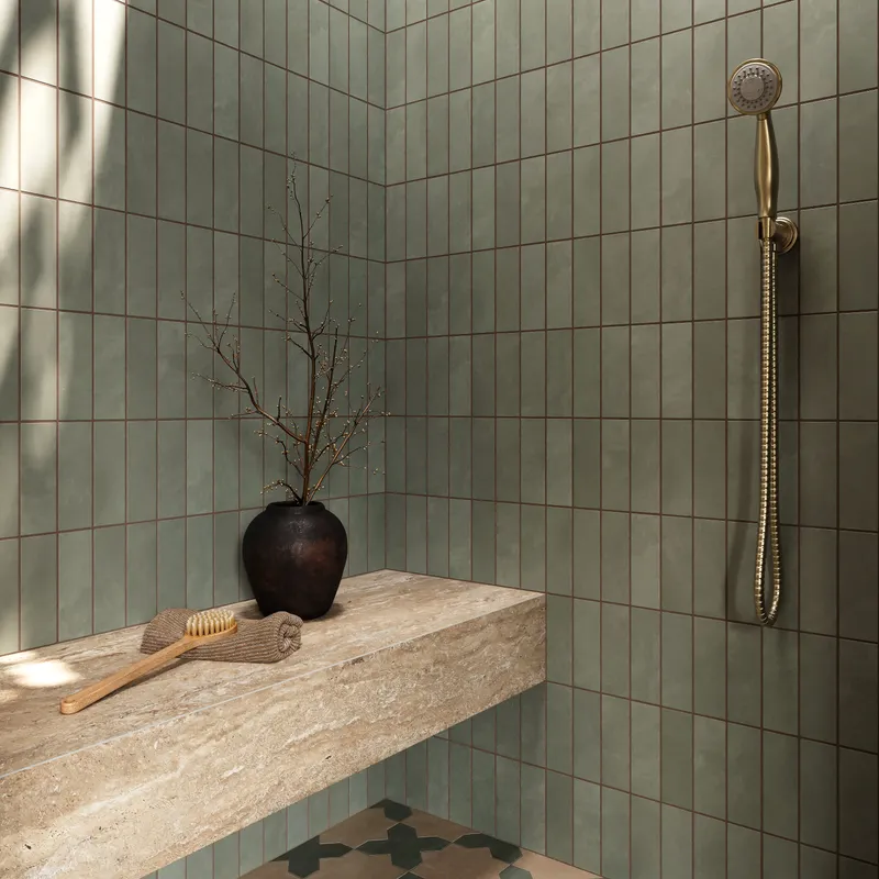 em_216_bath_0003.jpg