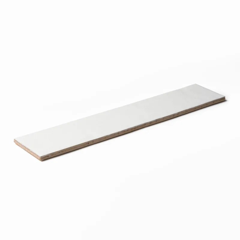 em_12502_amelia_white_2x13_gloss_0003.jpg
