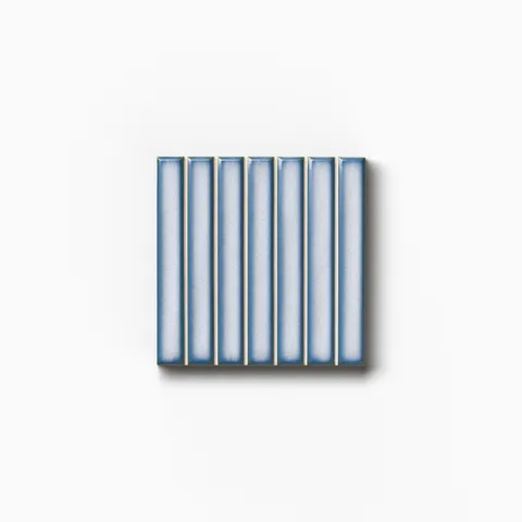 Nori 5 x 5 Glossy in Blue Sample