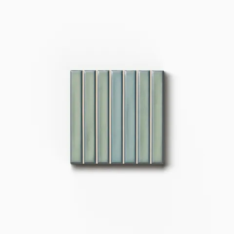 Nori 5 x 5 Glossy in Green Sample