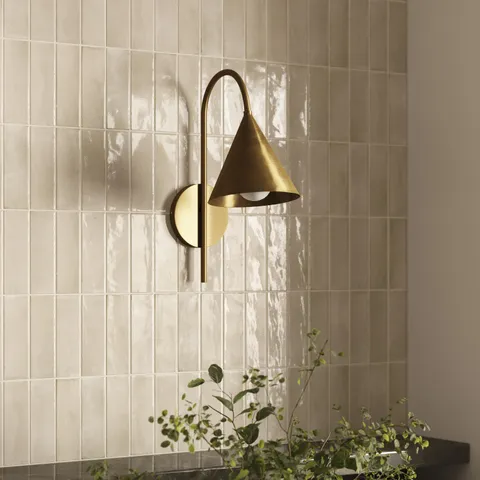 Fenton Wall Sconce in Light Antique Brass