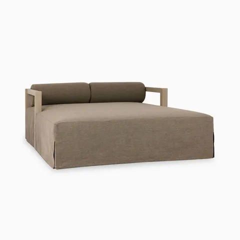 Riverton Outdoor Daybed in Alessi Fawn