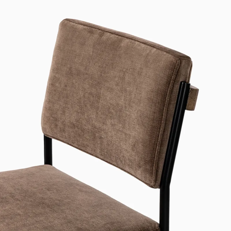 em_151336_saluda_chair_al_mu_0003.JPG