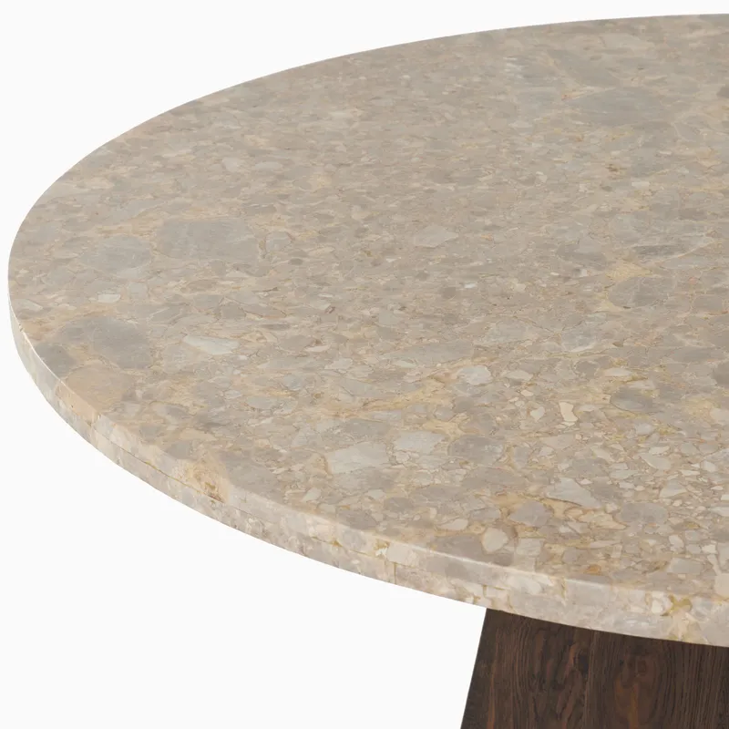 em_151343_ashby_round_table_55_0003.jpg
