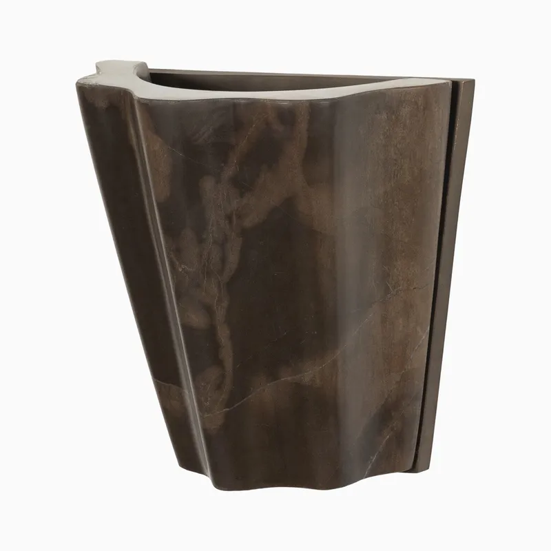 em_151348_boswell_sconce_br_ma_0001.jpg