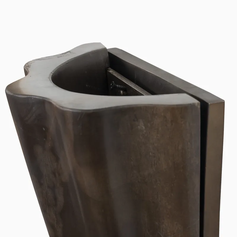 em_151348_boswell_sconce_br_ma_0003.jpg