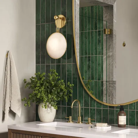 Noelle Wall Sconce in Vintage Brass
