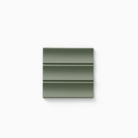 Alessio 4.5 x 9 Fluted Matte in Bosco Sample