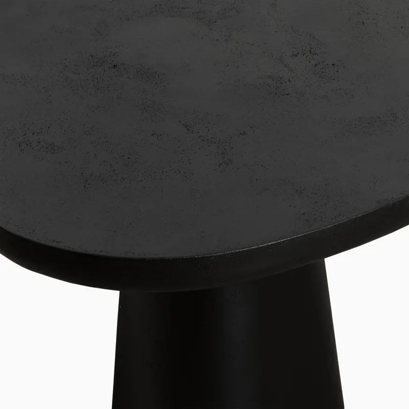 edwardmartin-200024-selena-outdoor-dining-table-black-55-0003.jpg