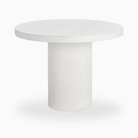 Arlune Outdoor Dining Table in White, 40"