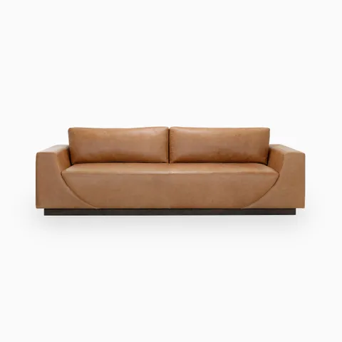 Romaris Sofa in Brown