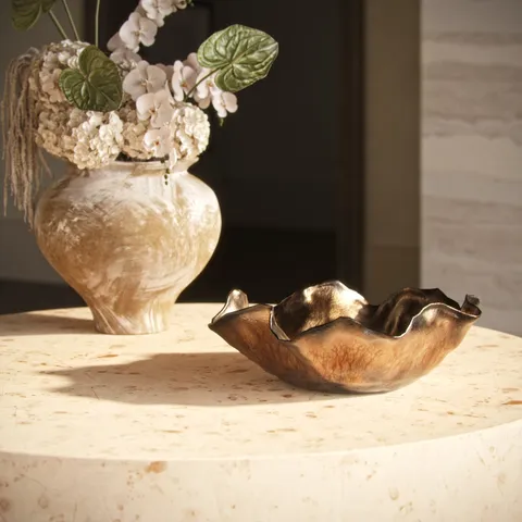 Maelor Bowl in Gold