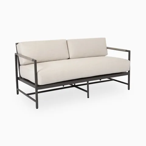 Vetra Loveseat