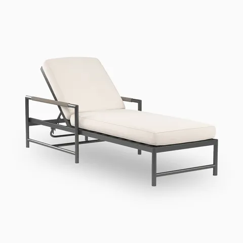 Vetra Chaise
