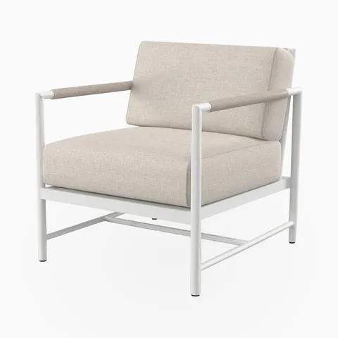 Alba Club Chair