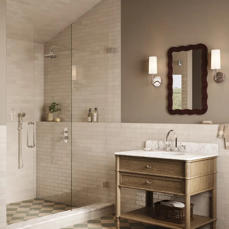 em_233_bath_0000.jpg
