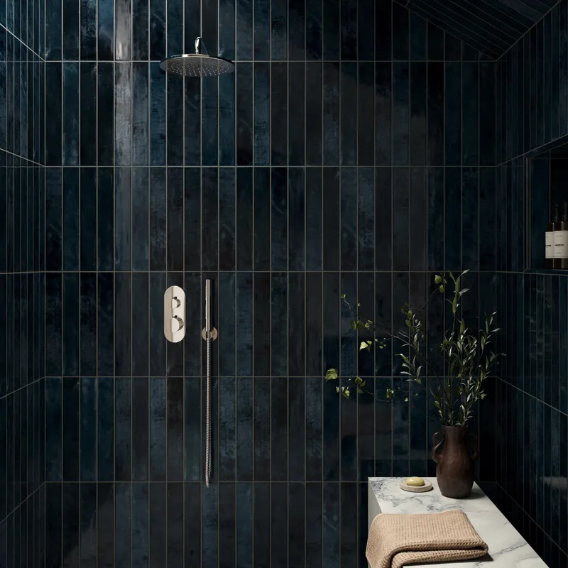 em_234_bath_0001.jpg