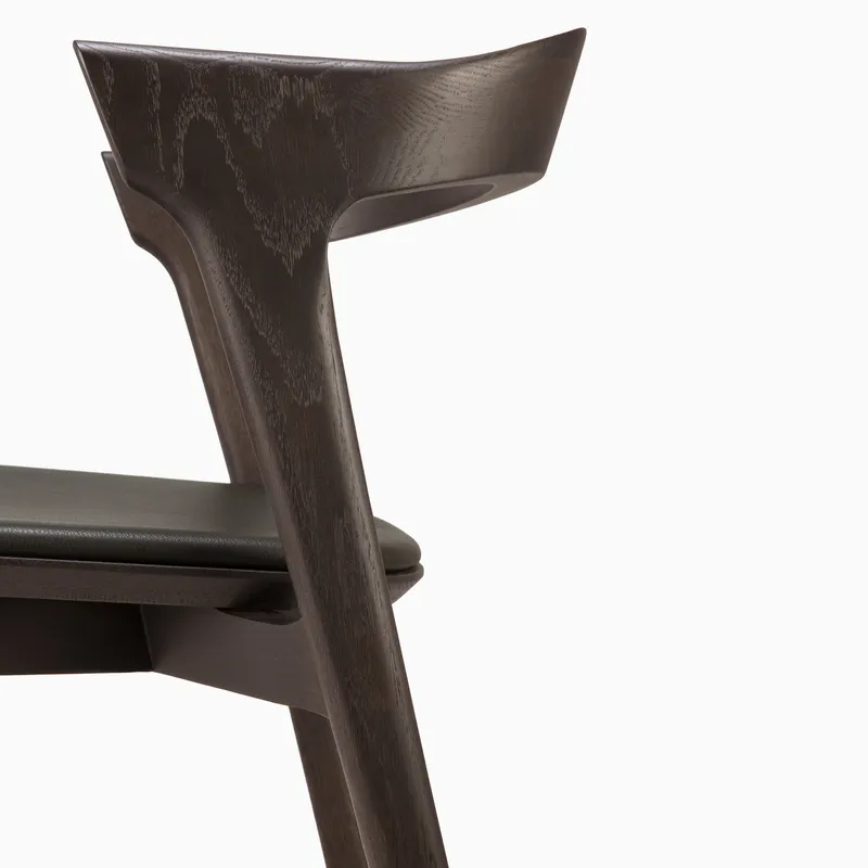 em_290058_linden_chair_va_oa_br_br_le_0004.jpg