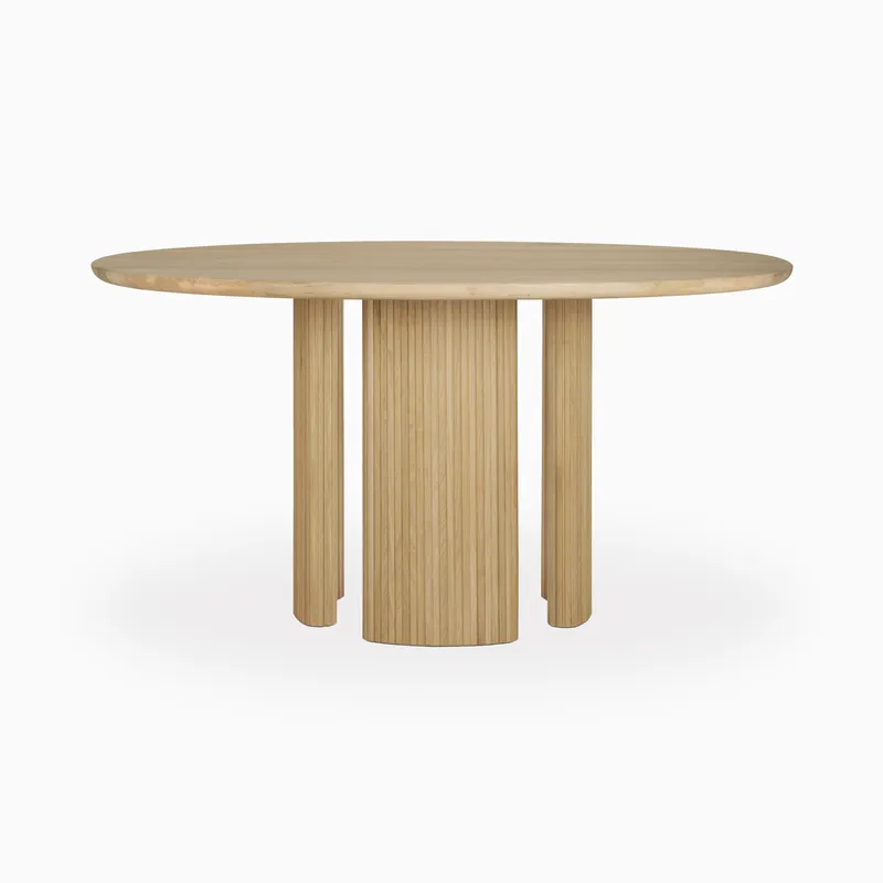 em_290100_maeve_table_oa_59_0000.jpg