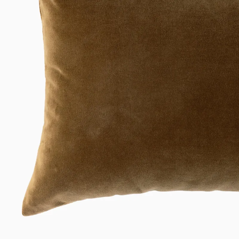 em_290179_lucille_12x28_pillow_co_su_oc_0002.jpg