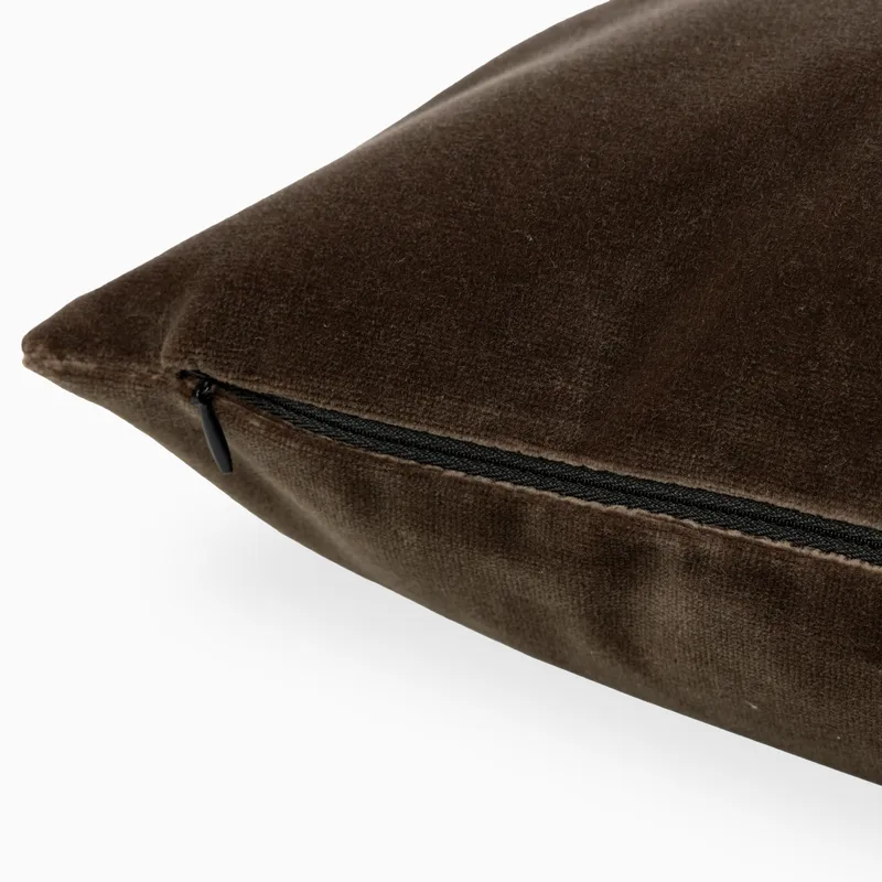 em_290182_lucille_20x20_pillow_co_su_mi_0003.jpg