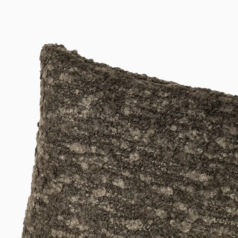 em_290193_claudia_12x48_pillow_co_in_so_mo_0002.jpg