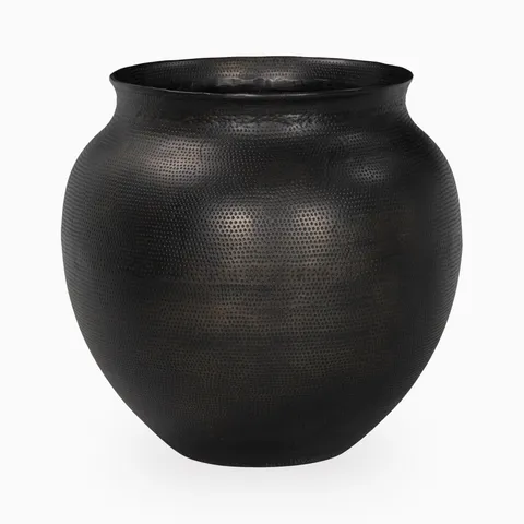 Faye Medium Planter