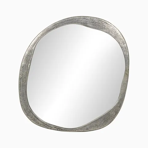 Renata Mirror