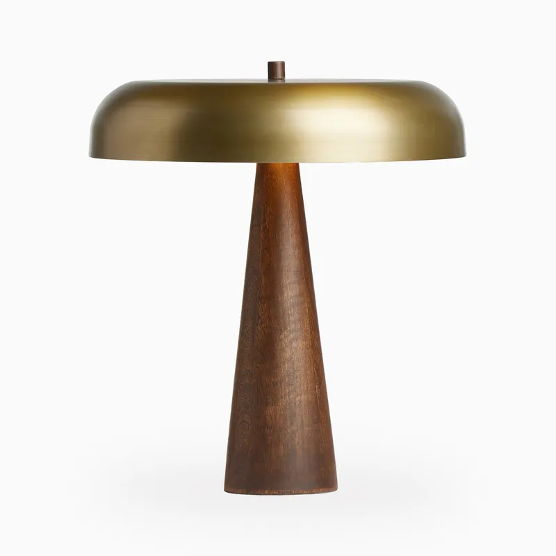 em_290225_nova_table_lamp_0001.jpg