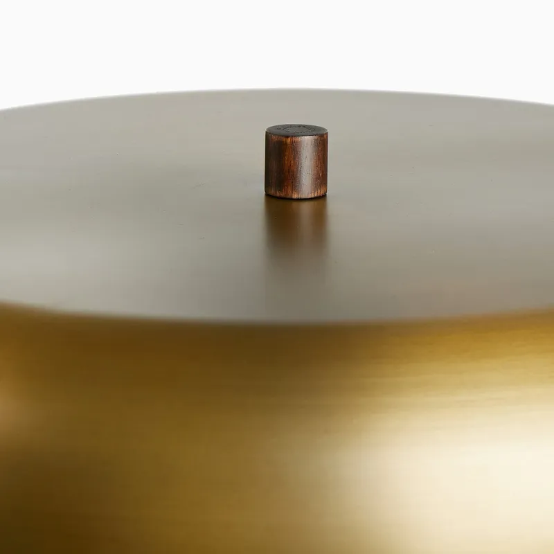 em_290225_nova_table_lamp_0003.jpg