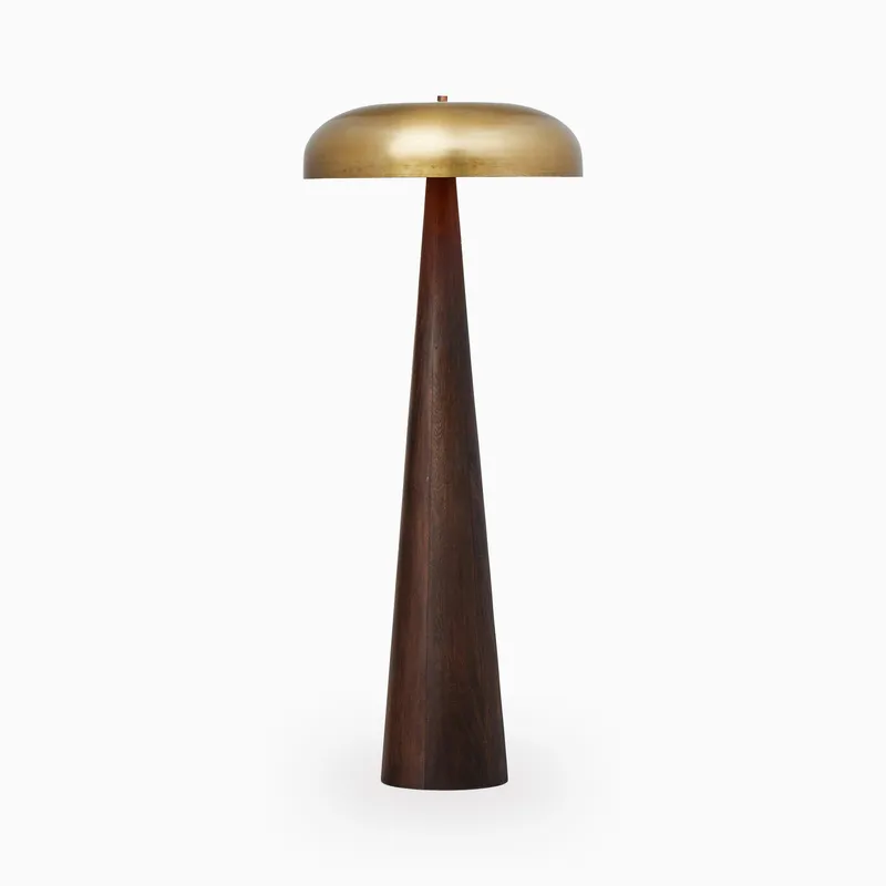 em_290226_nova_floor_lamp_0001.jpg